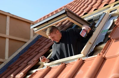 Pose de fenêtres de toit Velux à Amfreville